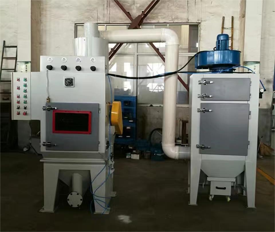 阿拉尔中小型零件履带式自动喷砂机高效清洁省时省力